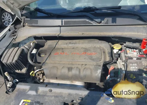 2018 Jeep Compass Limited 4X4 z USA, uszkodzony, nr VIN 3C4NJDCB2JT264218